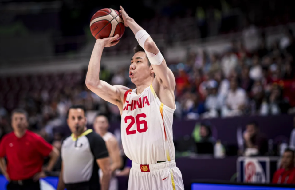 他出战, 夏天给他开, 但这个前提