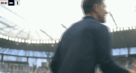 两名皇马后, 线抗议, dingy 两名皇马后, 线抗议, dingy